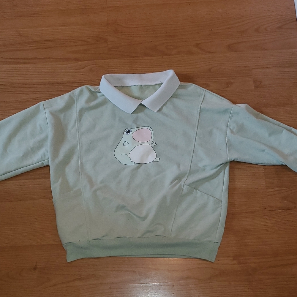 COPY - Amazon Green and White Knit Sweater with Collar Detail